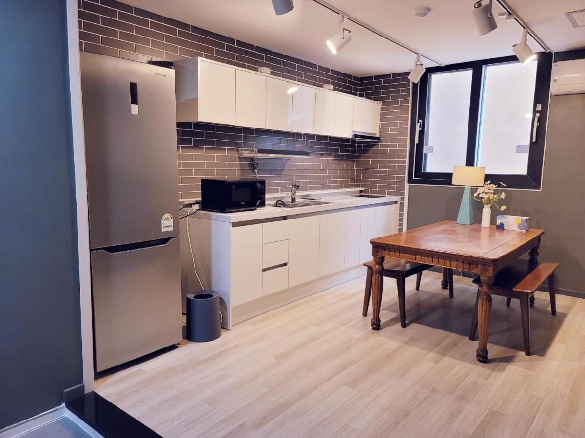 Picasso Guesthouse Mokpo Dış mekan fotoğraf